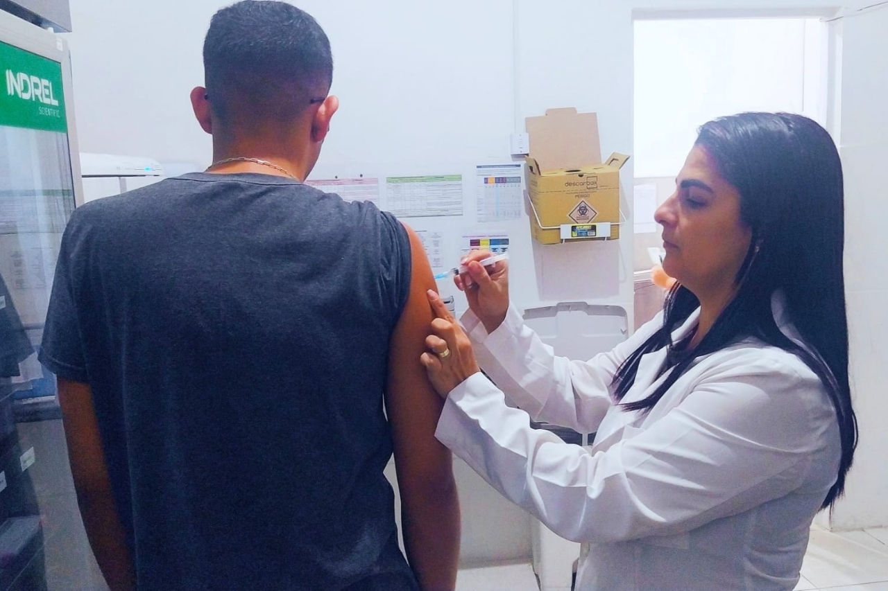 Vacinação contra o HPV para jovens em Campos