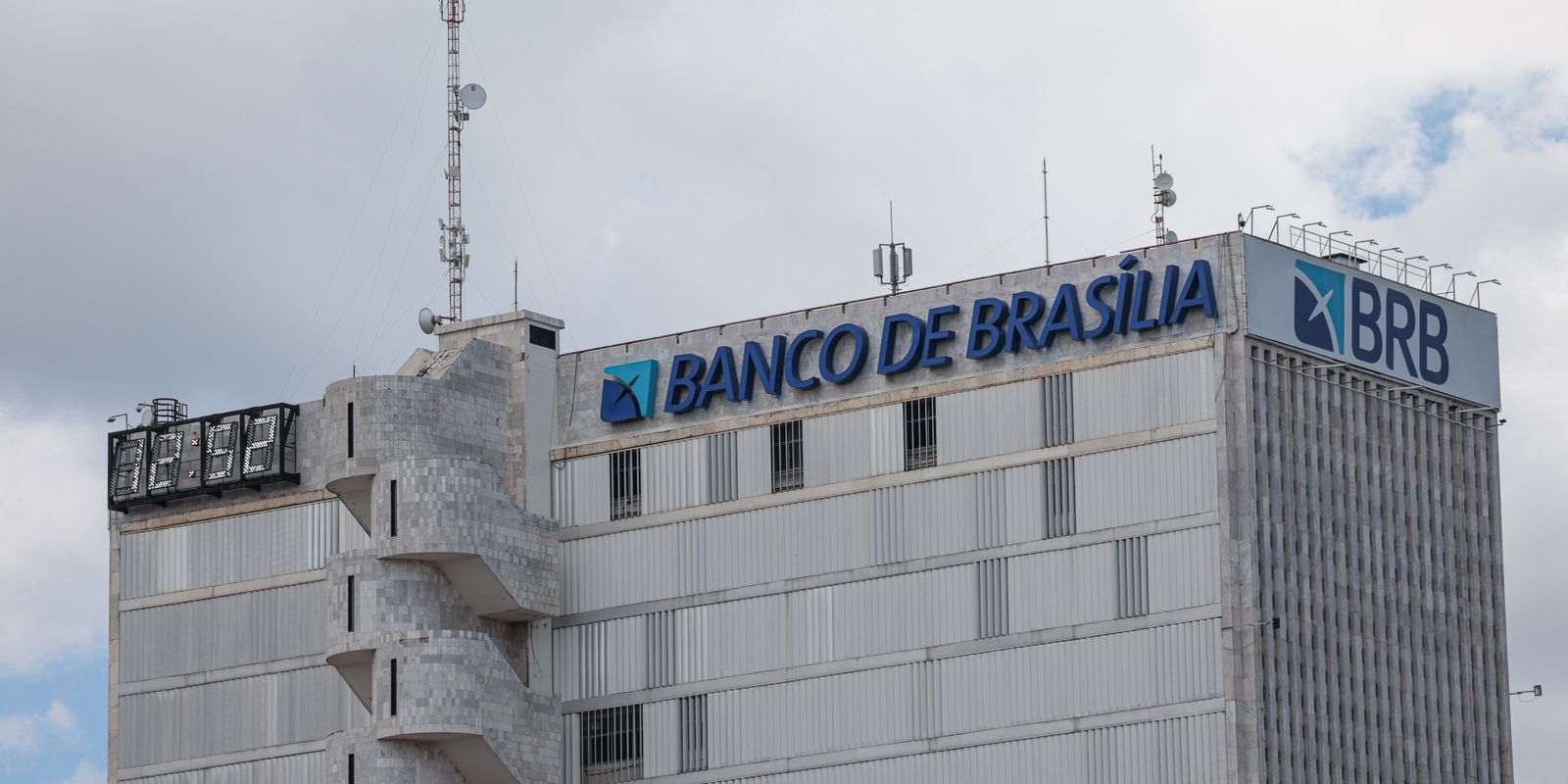 Fachada do Banco de Brasília BRB