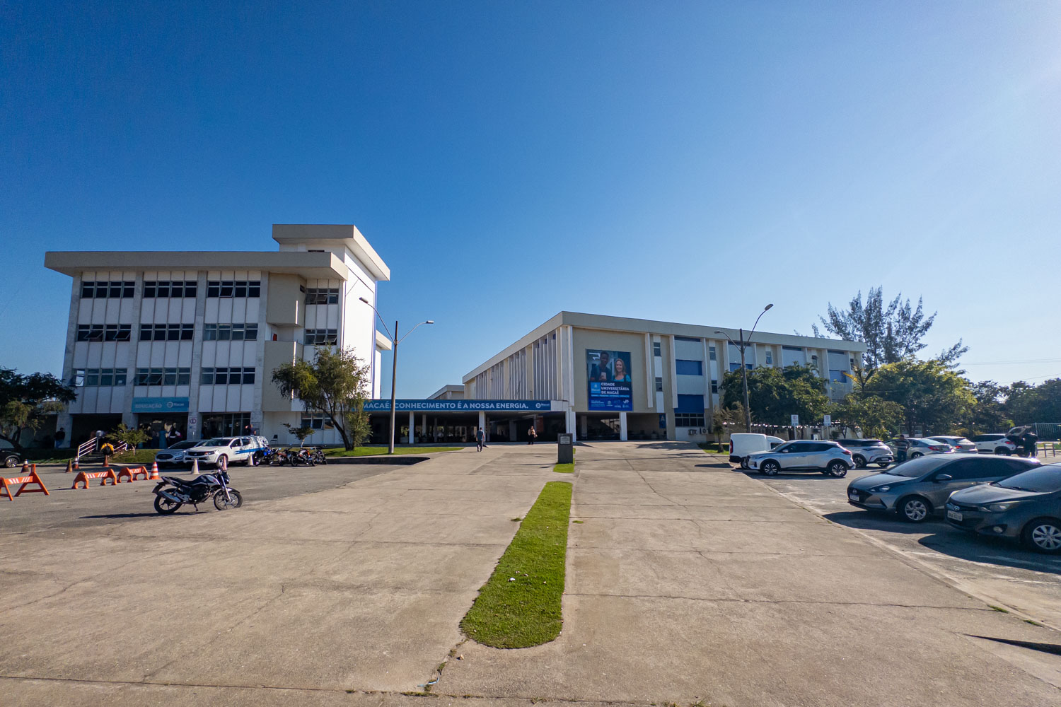 Campus da FeMASS, faculdade municipal de Macaé