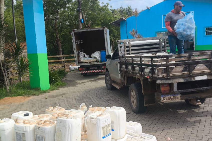 Recolhimento de embalagens de agrotóxicos em São Francisco de Itabapoana